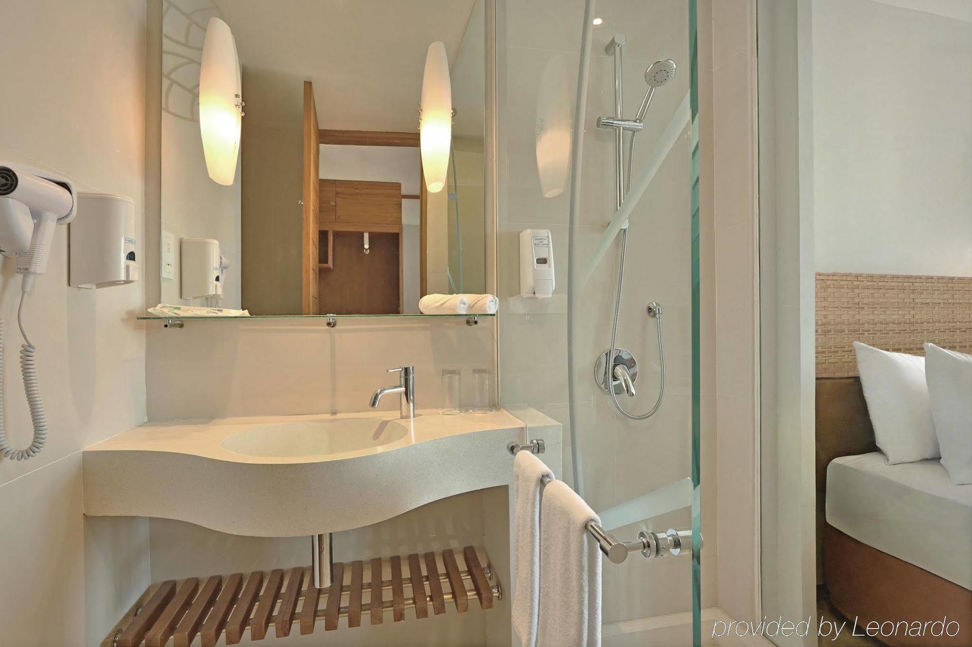 Diamond Hotel Кута Екстер'єр фото